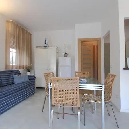 Aviotel 3*