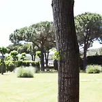 Θέρετρο Aviotel 3*